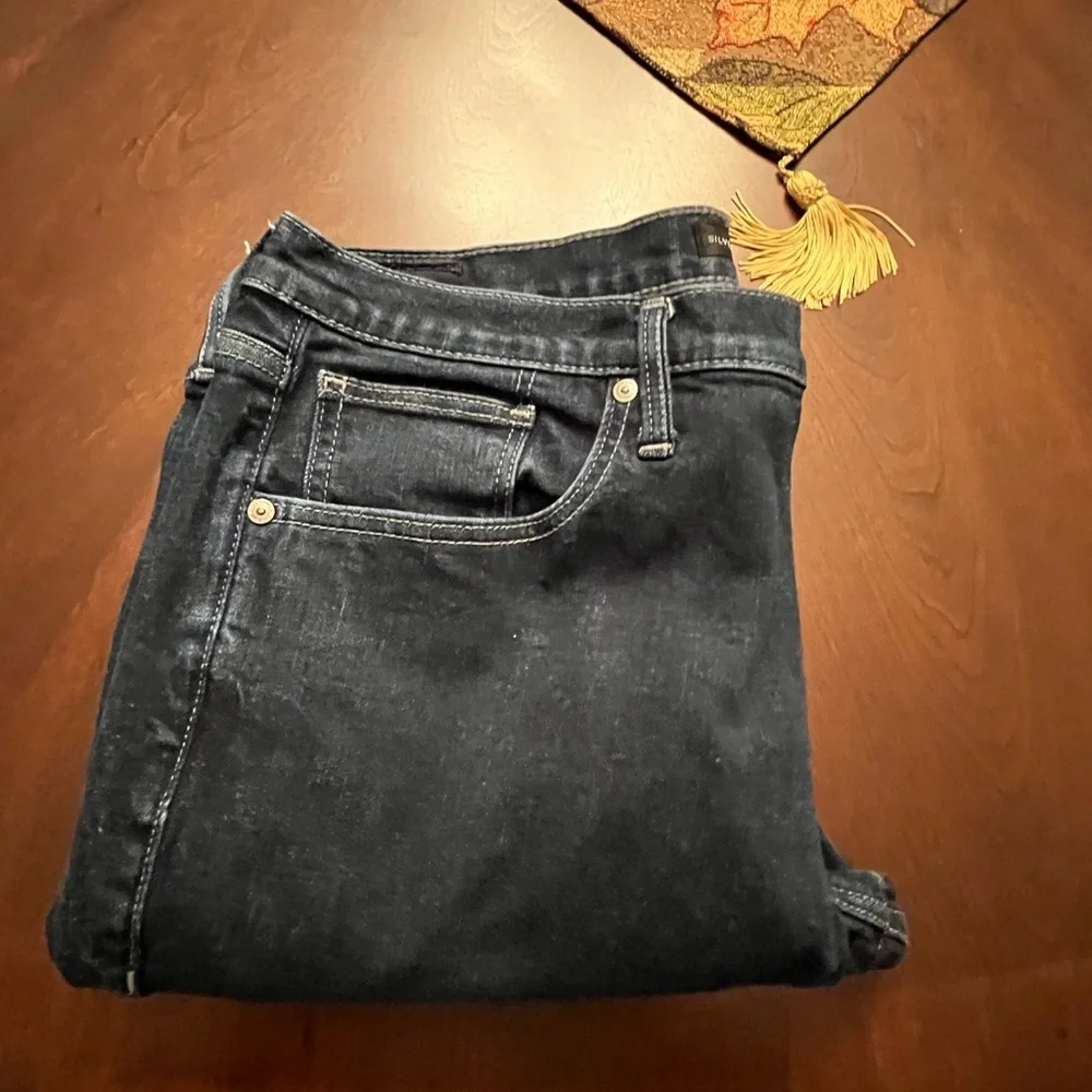 Silver Jeans - Picture 2 of 9